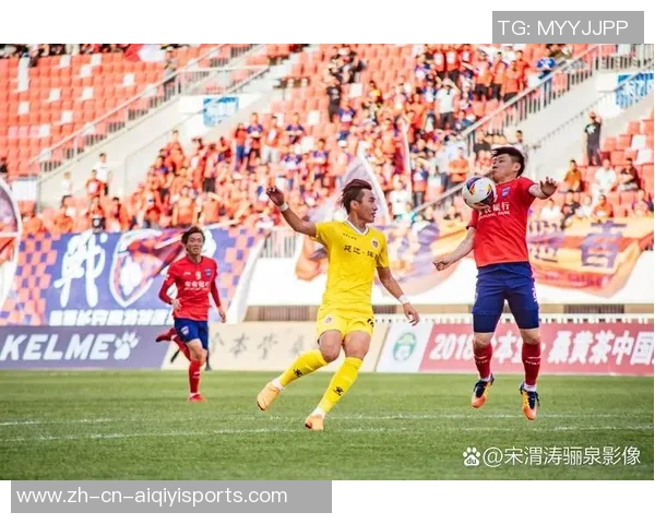 提升足球运动员身体素质的关键因素与训练方法探讨